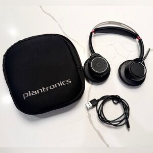 Plantronics Voyager Focus Headphones, Carrying Case WFH Wireless Headset